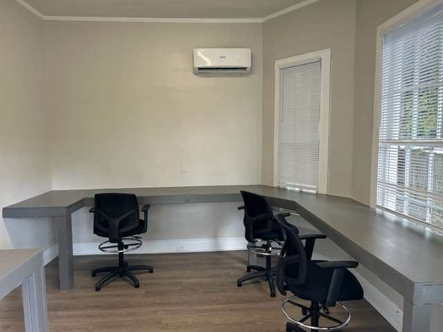 Office 2 interior, 122 square feet